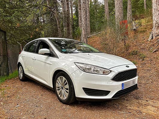 alquiler-de-coches-san-lorenzo-del-escorial-nuestros-coches-ford-en-pinar-galeria